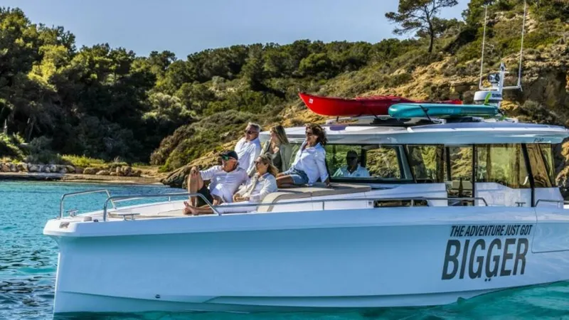 Slide: The Image of Axopar 45 XC Cross Cabin 2024 - 4086522