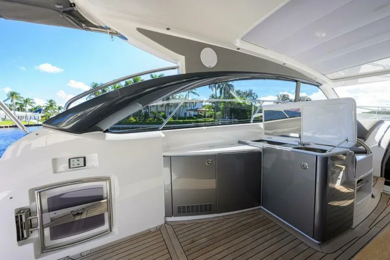 Slide: The Image of Helm Deck 2022 Princess V50 Open TraSeas - 4089903