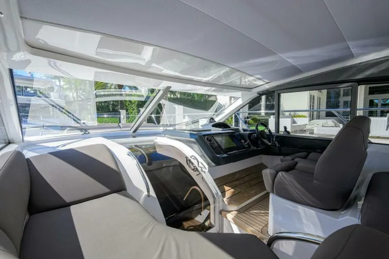 Slide: The Image of Helm  2022 Princess V50 Open TraSeas - 4089913