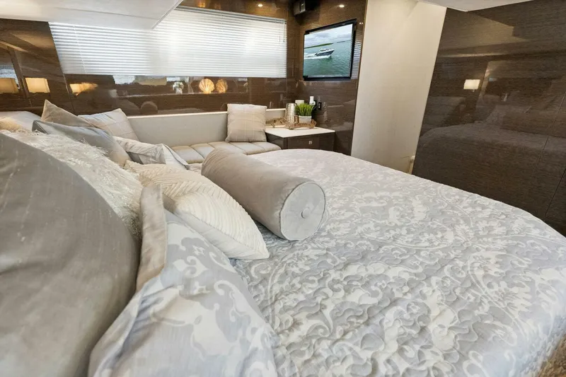 Slide: The Image of 2020 46 Cruisers Cantius - Sweet Caroline - Master Stateroom - 4114444