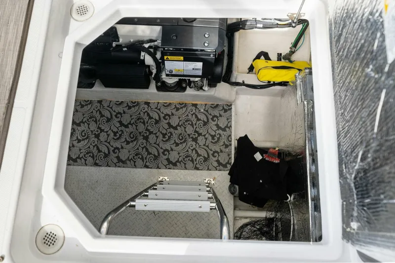 Slide: The Image of 2020 46 Cruisers Cantius - Sweet Caroline - Engine Room - 4114484