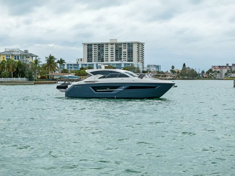 Slide: The Image of 2020 46 Cruisers Cantius - Sweet Caroline - Profile - 4114500