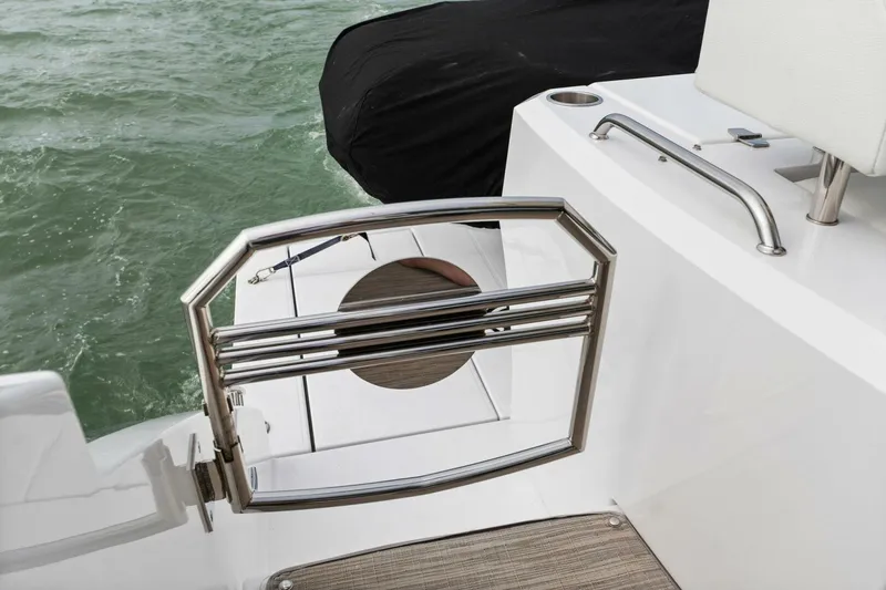 Slide: The Image of 2020 46 Cruisers Cantius - Sweet Caroline - Cockpit Entrance - 4114344