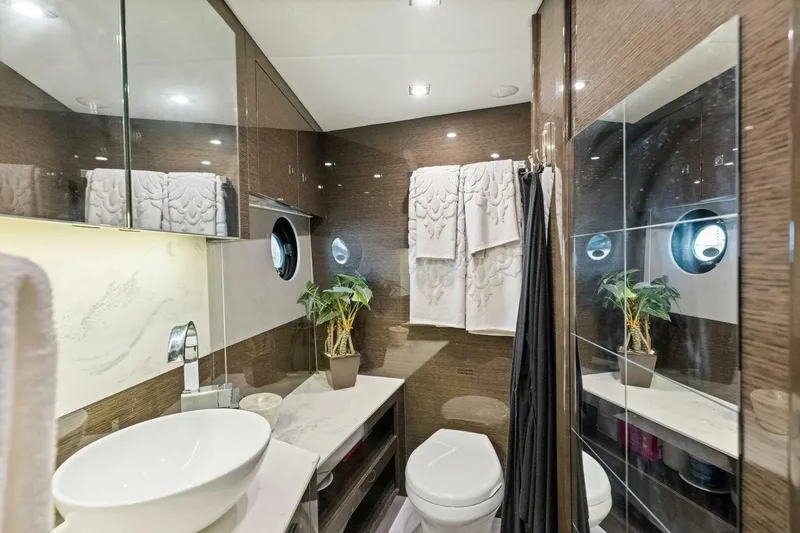 Slide: The Image of 2020 46 Cruisers Cantius - Sweet Caroline - Master Head & Shower - 4114438