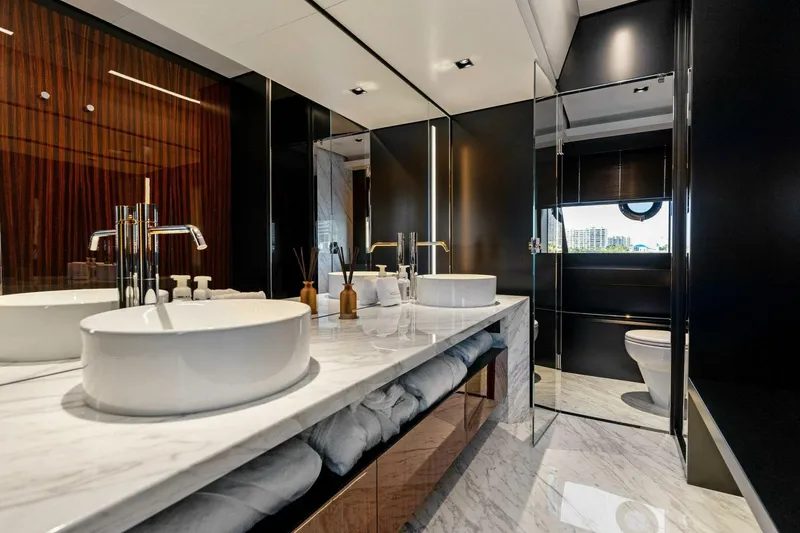 Slide: The Image of Riva Corsaro Super 2024 - 4132553