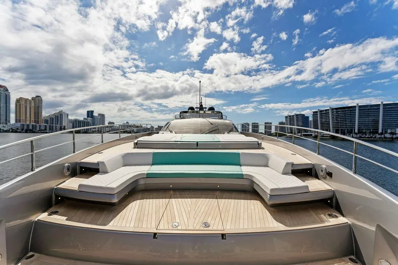 Slide: The Image of Riva Corsaro Super 2024 - 4132357