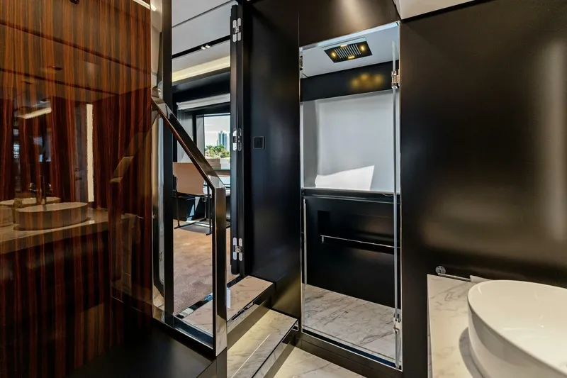 Slide: The Image of Riva Corsaro Super 2024 - 4132461