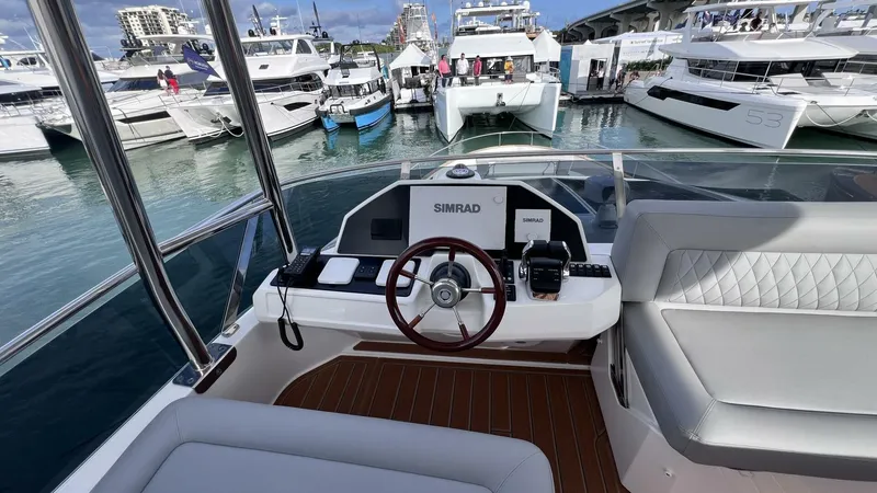 Slide: The Image of Greenline 48 Fly Hybrid 2024 - 4166066