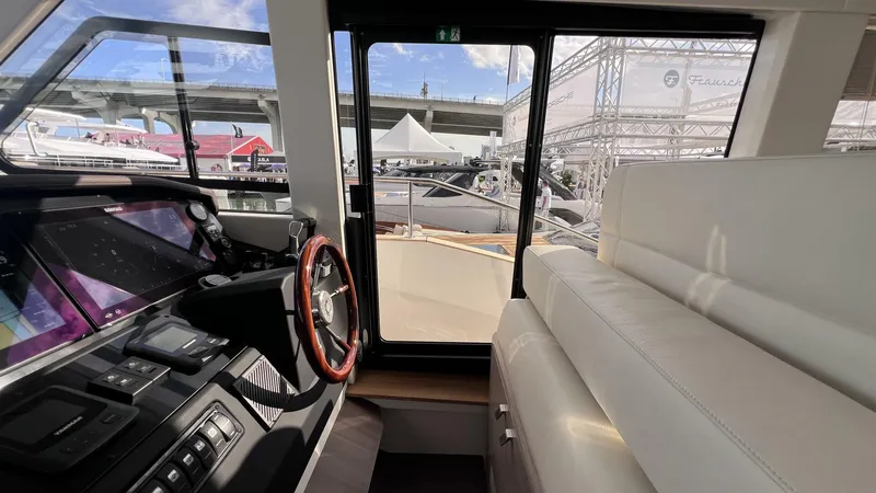 Slide: The Image of Greenline 48 Fly Hybrid 2024 - 4166056