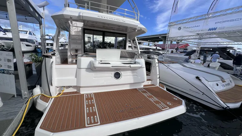 Slide: The Image of Greenline 48 Fly Hybrid 2024 - 4166020