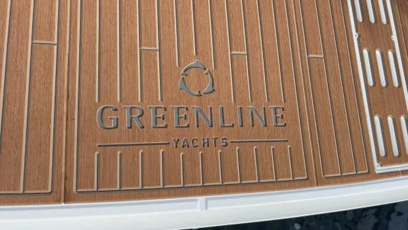 Slide: The Image of Greenline 48 Fly Hybrid 2024 - 4166021