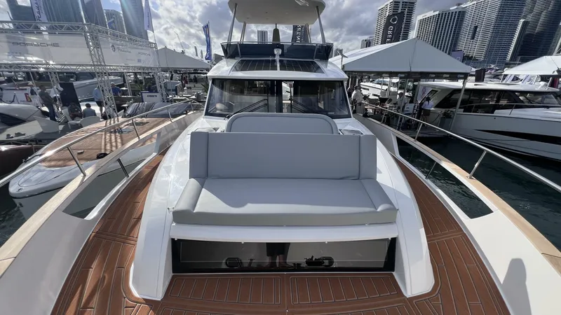 Slide: The Image of Greenline 48 Fly Hybrid 2024 - 4166058