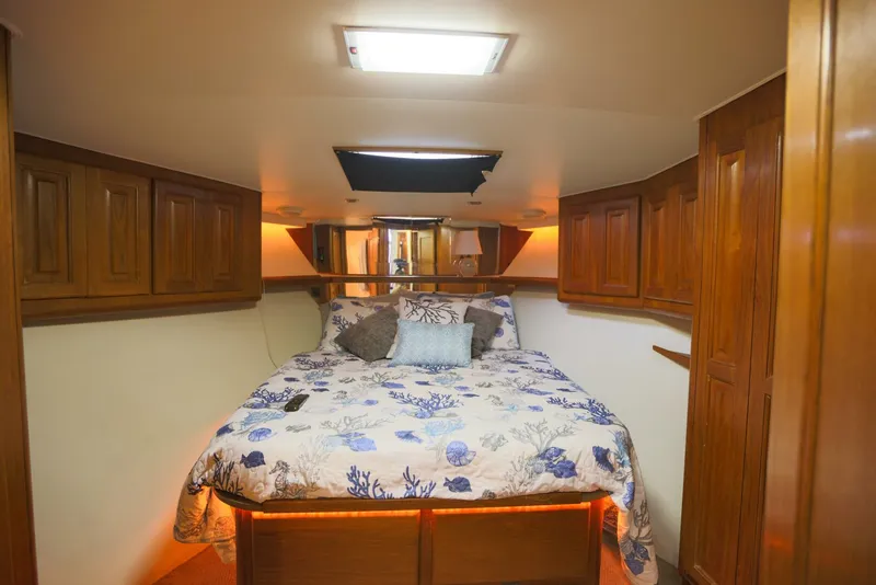 Slide: The Image of Viking Convertible 1992 - 4098400