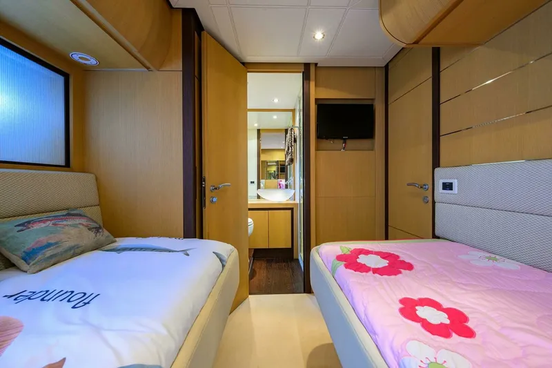 Slide: The Image of Pershing 90 Express 2009 - 7658009