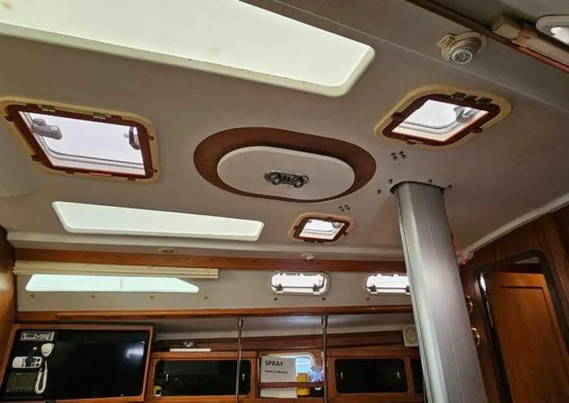 Slide: The Image of Catalina 400 1995 - 4099578