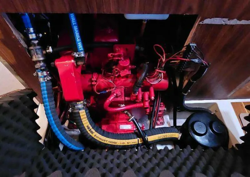 Slide: The Image of Catalina 400 1995 - 4099594