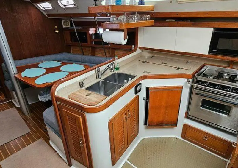 Slide: The Image of Catalina 400 1995 - 4099568