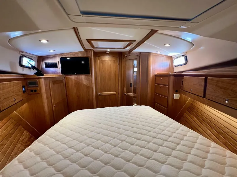 Slide: The Image of Sabre 43 Salon Express 2027 - 4914920