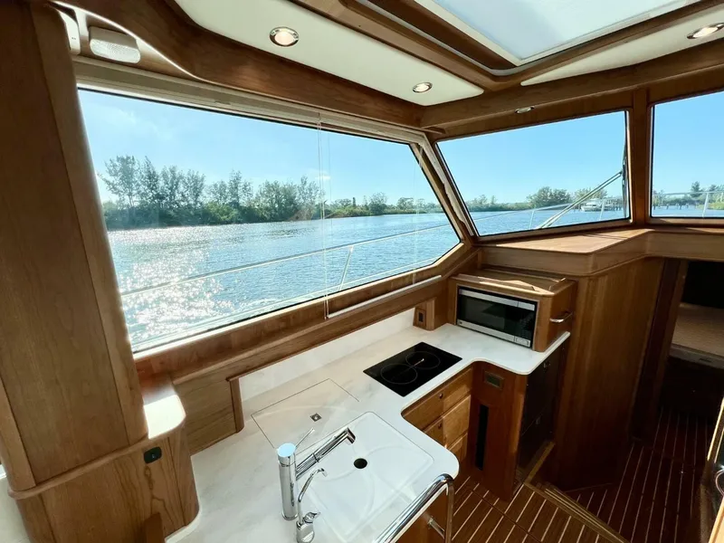 Slide: The Image of Sabre 43 Salon Express 2027 - 4914944