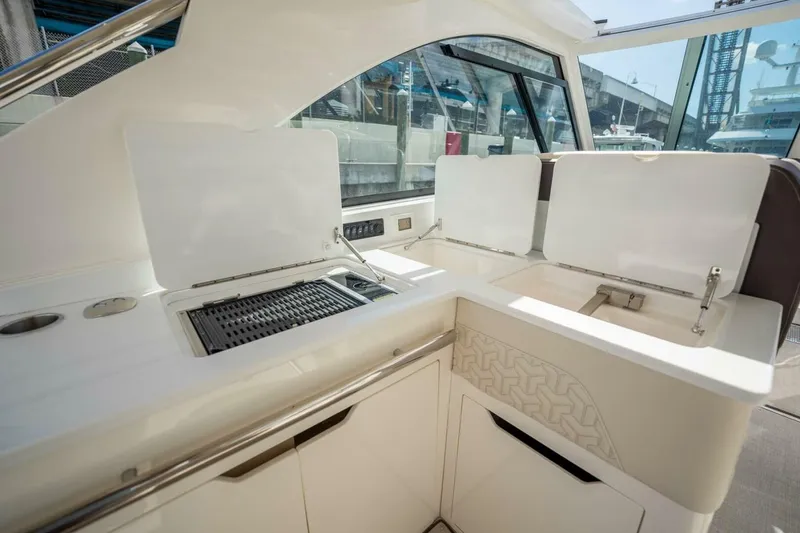 Slide: The Image of Regal LX36 2022 - 4183505