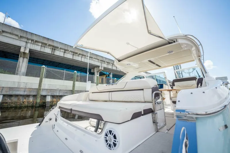 Slide: The Image of Regal LX36 2022 - 4183513