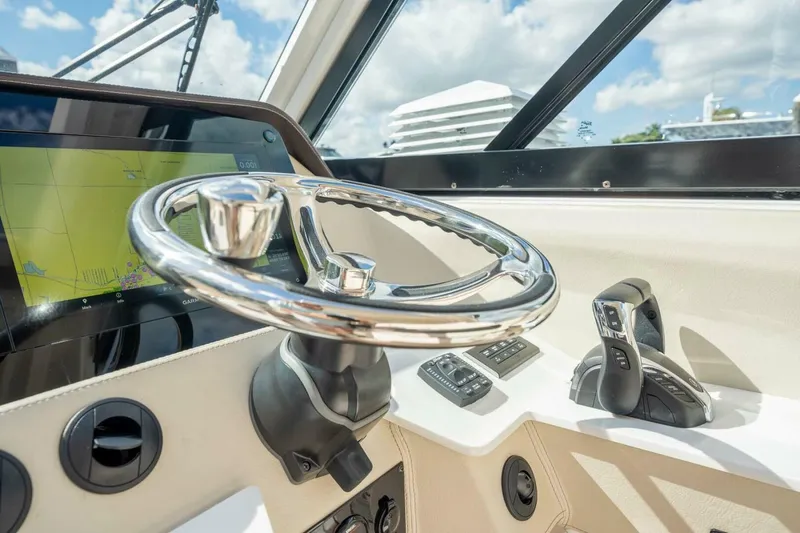 Slide: The Image of Regal LX36 2022 - 4183483