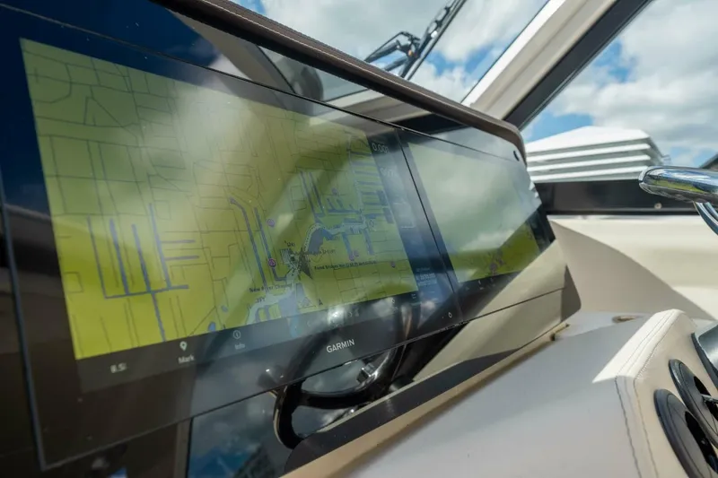 Slide: The Image of Regal LX36 2022 - 4183485