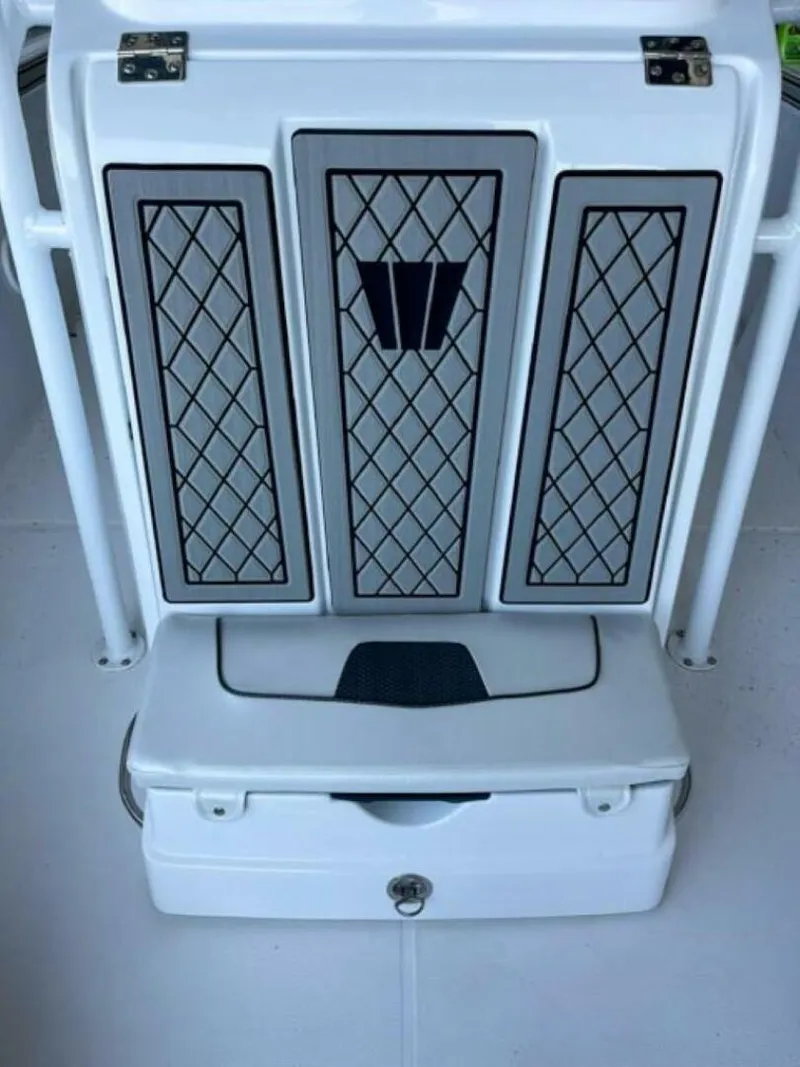 Slide: The Image of Wellcraft 202 Fisherman 2024 - 4363966