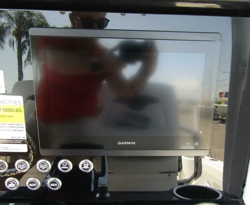 Slide: The Image of Wellcraft 243 Fisherman 2024 - 5996855