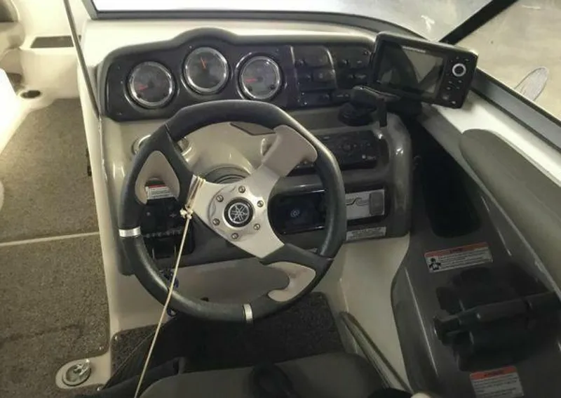 Slide: The Image of Yamaha 242 Limited 2011 - 4107456