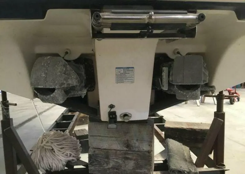 Slide: The Image of Yamaha 242 Limited 2011 - 4107443