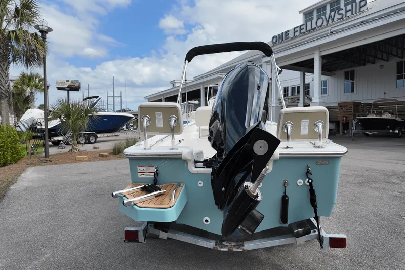 Slide: The Image of Boston Whaler 170 Montauk 2025 - 2
