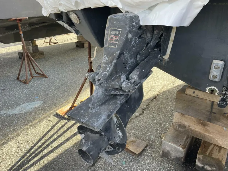 Slide: The Image of Chris-Craft 320 Express Cruiser 1998 - 4111650