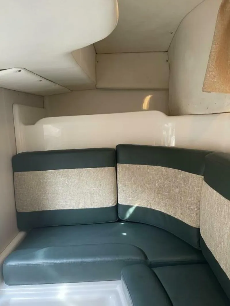 Slide: The Image of Chris-Craft 320 Express Cruiser 1998 - 4178245