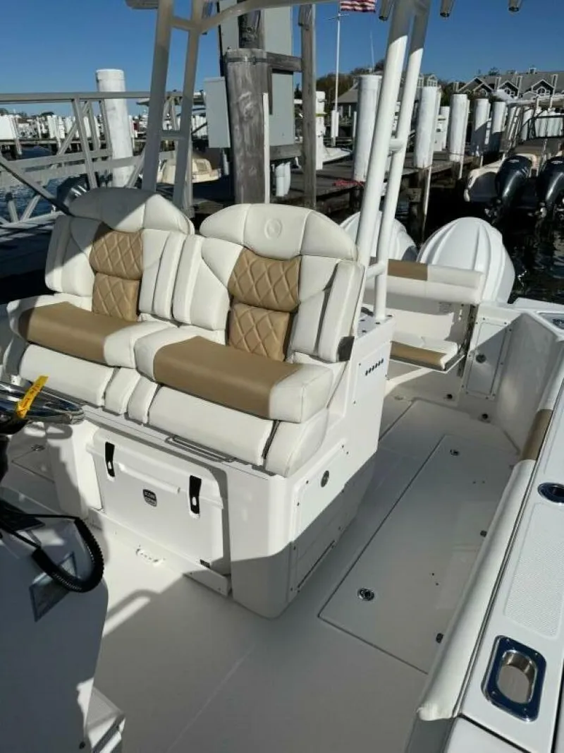 Slide: The Image of Edgewater 280CC 2022 - 4108805