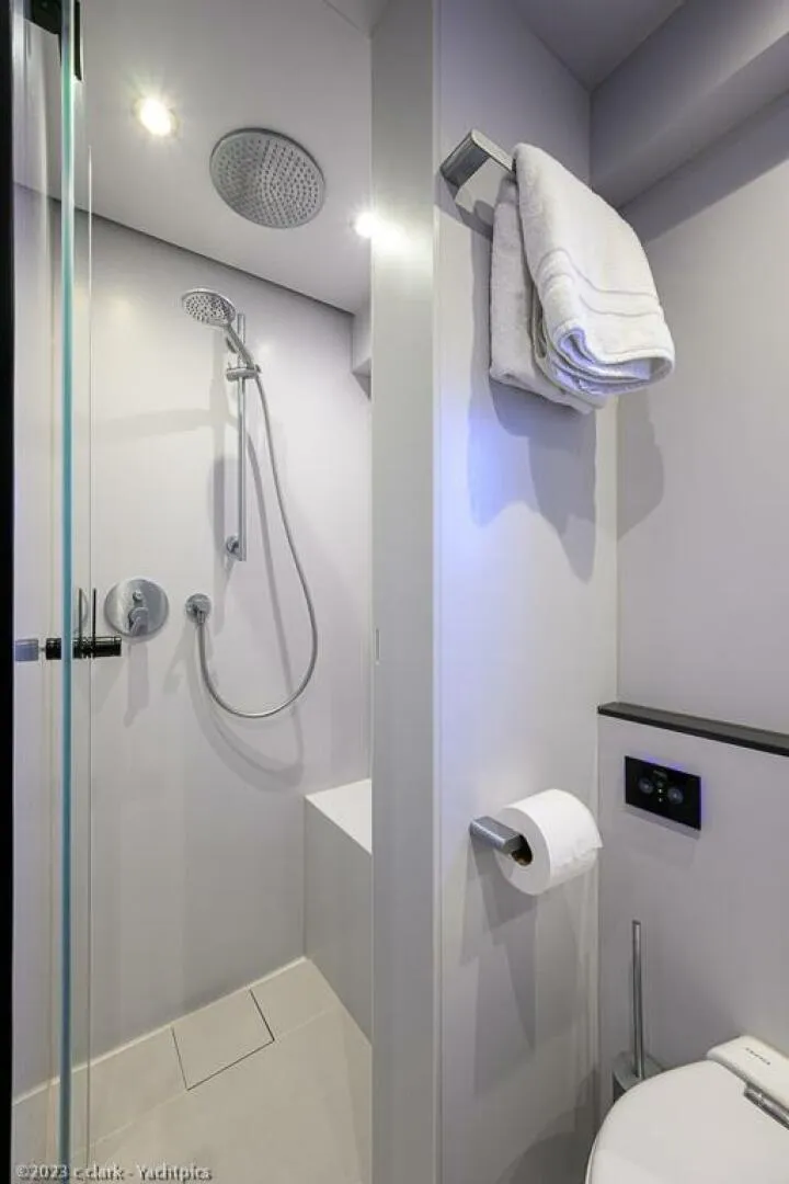 Slide: The Image of Sunreef 60 NERO- Head 2022 Sunreef 60 NERO 60P - 4123464