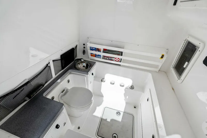 Slide: The Image of 2019 Invincible 42 Open Fisherman 'Ohana' - 4121389