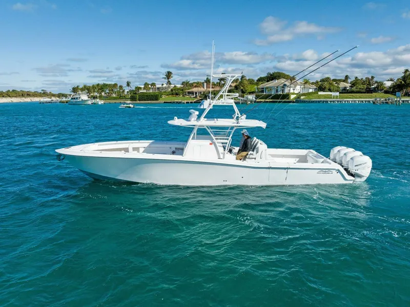 Slide: The Image of 2019 Invincible 42 Open Fisherman 'Ohana' - 4121436