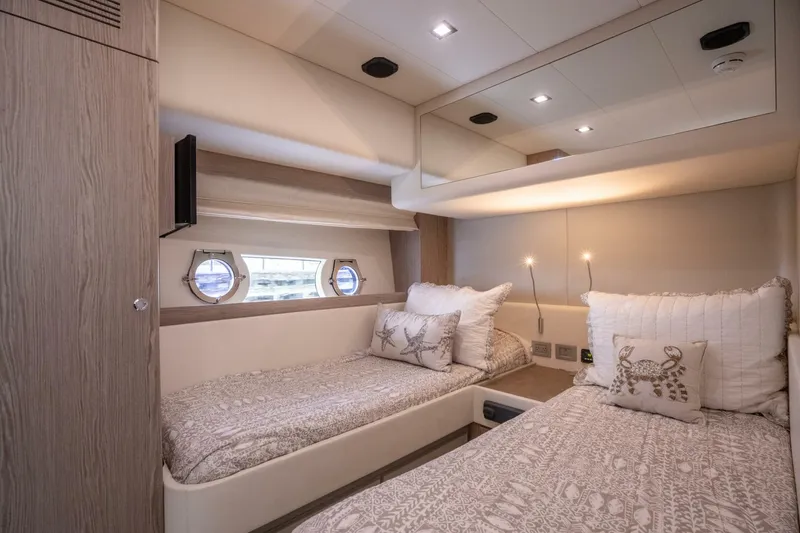 Slide: The Image of Ferretti Yachts 650 2016 - 4123420