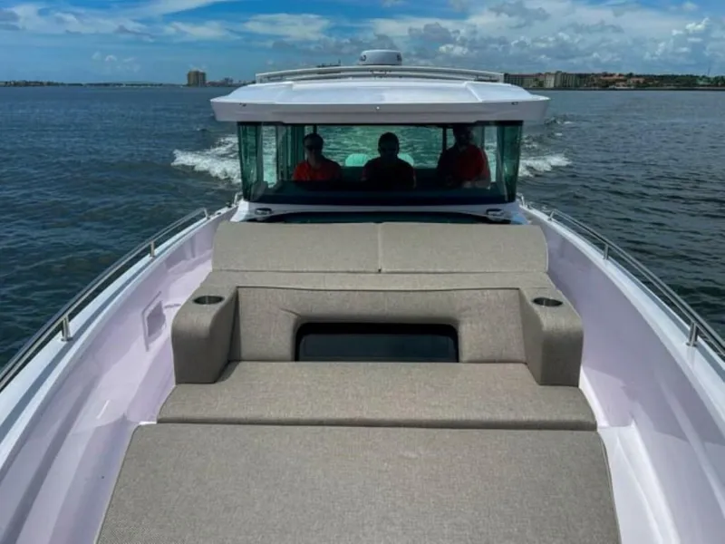 Slide: The Image of Axopar 37XC CROSS CABIN 2024 - 4548530