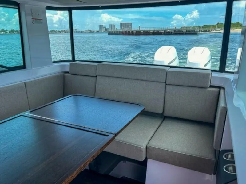 Slide: The Image of Axopar 37XC CROSS CABIN 2024 - 4548528