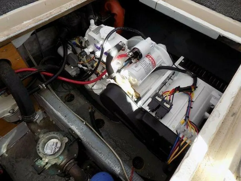 Slide: The Image of Wasque 32 1977 - 4130262