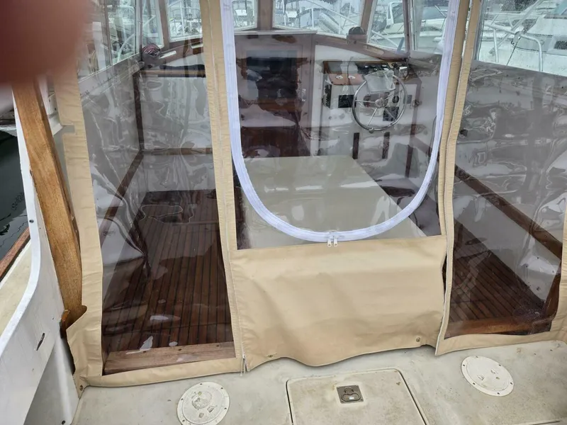 Slide: The Image of Wasque 32 1977 - 5379775