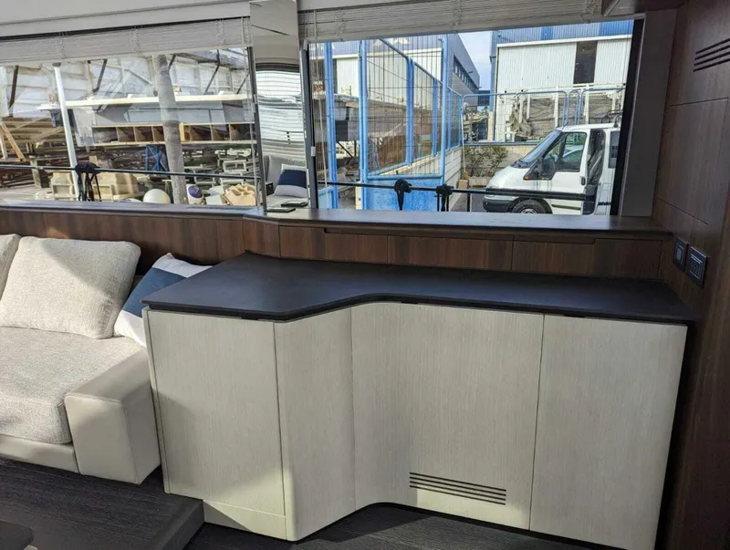 Slide: The Image of Astondoa As5 2024 - 4127656