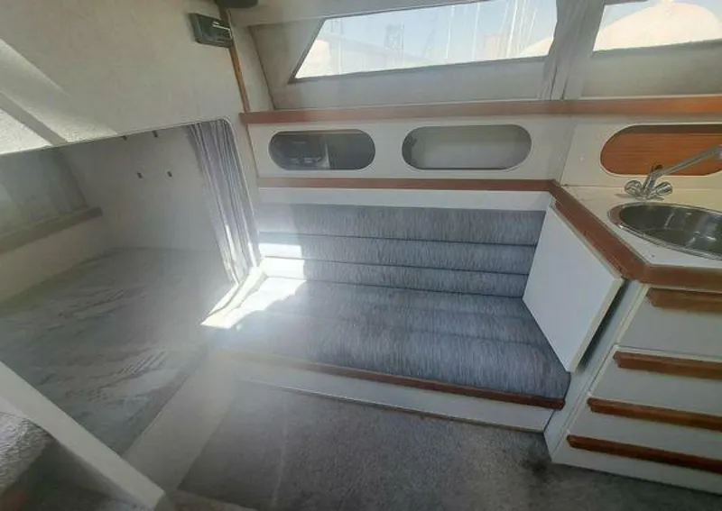 Slide: The Image of Carver Yachts Montego 3257 1991 - 4129954