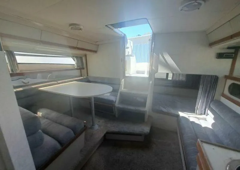 Slide: The Image of Carver Yachts Montego 3257 1991 - 4129959