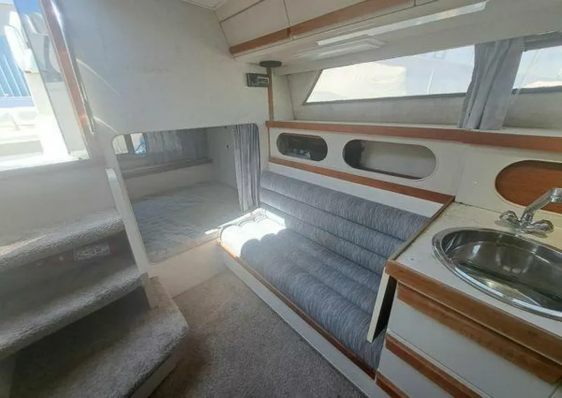 Slide: The Image of Carver Yachts Montego 3257 1991 - 4129961
