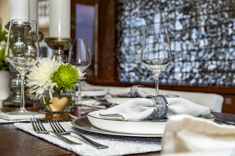 Slide: The Image of 2012 Princess 104 - Interior dining - 4133461