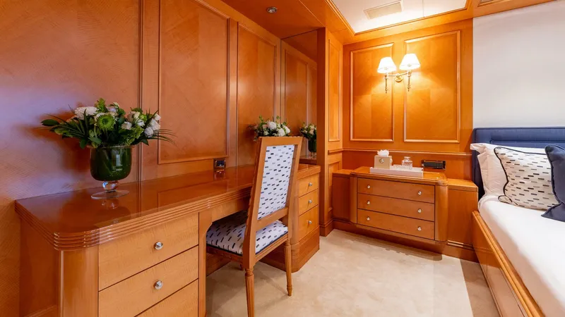 Slide: The Image of 2003 170 Feadship 51.8M "Amanti" - 4274086