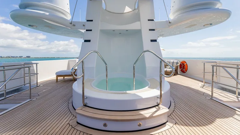 Slide: The Image of 2003 170 Feadship 51.8M "Amanti" - 4274257